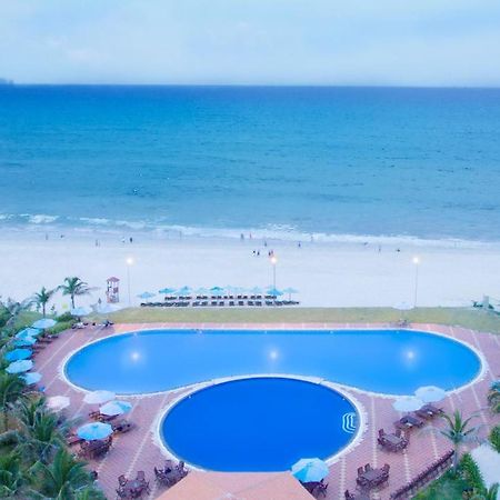 Golden Peak Resort & Spa Mieu Ong Bagian luar foto