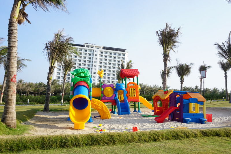 Golden Peak Resort & Spa Mieu Ong Bagian luar foto