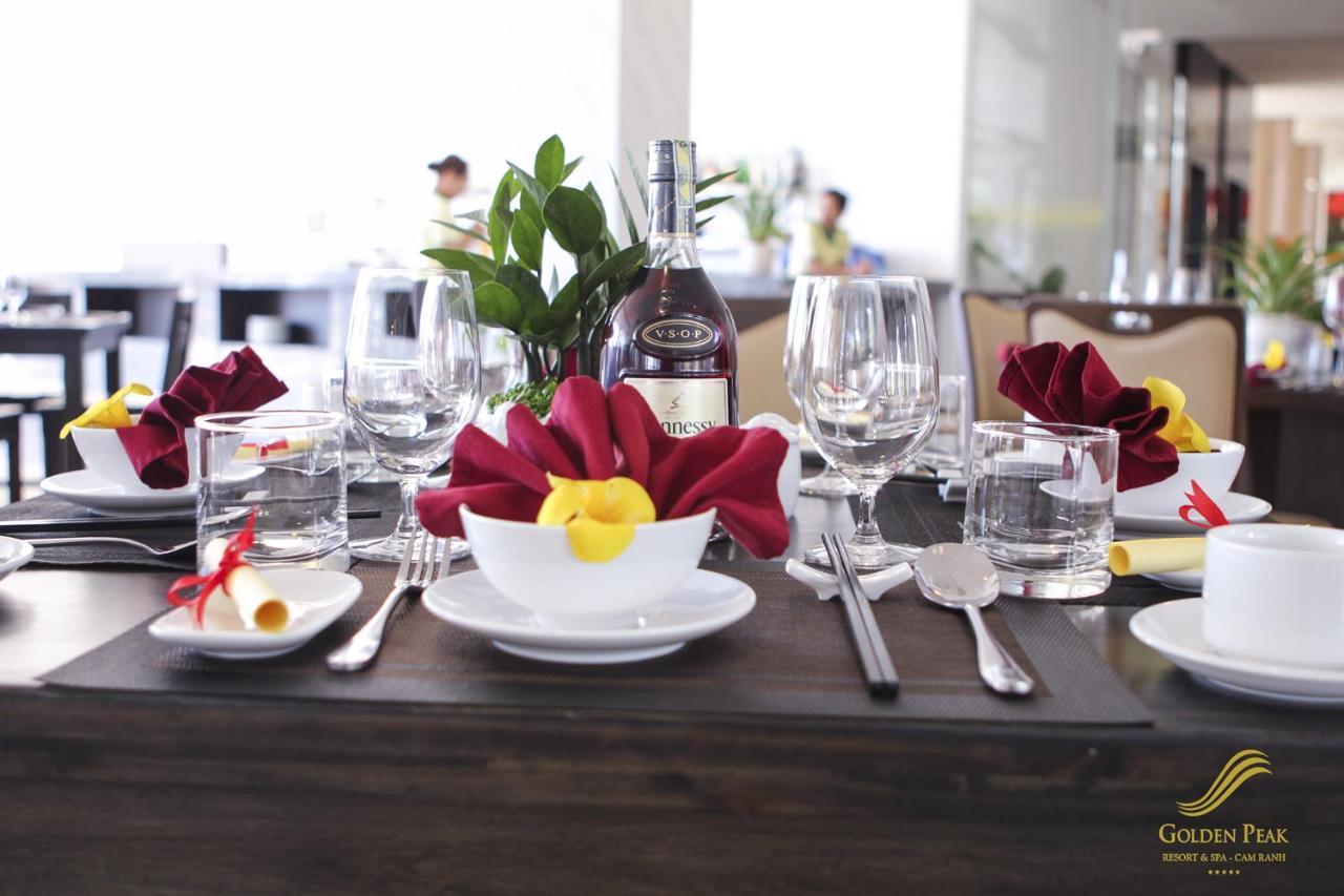 Golden Peak Resort & Spa Mieu Ong Bagian luar foto